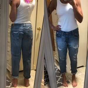 American Eagle Light Wash Boyfriend Jeans